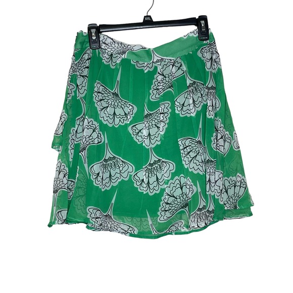 Francescas‎ Women Skirt Emmelee Floral Mini Lined Light Weight Green Medium NWT - Picture 8 of 8